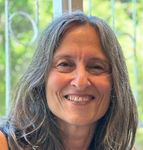 Portrait 2025 XS.jpg