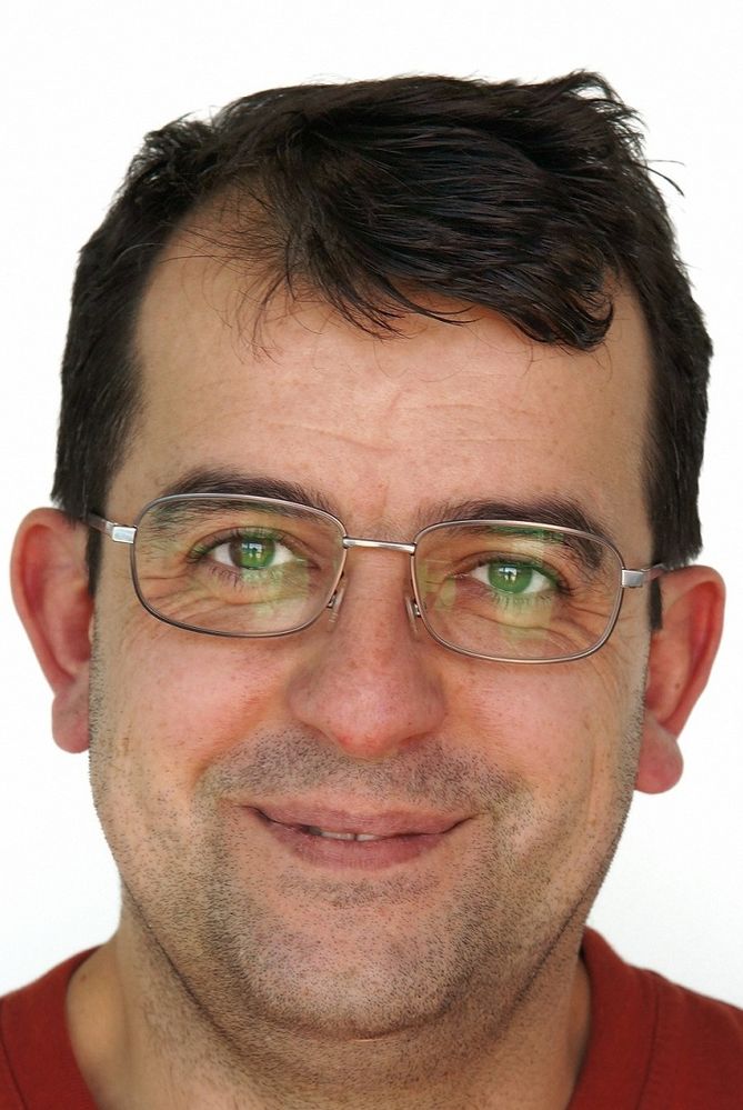 Astardjiev_Small.jpg