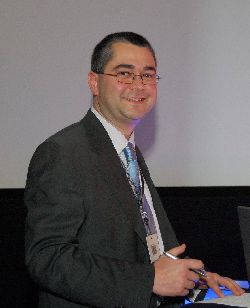 Nanyo Nanev Photo.jpg